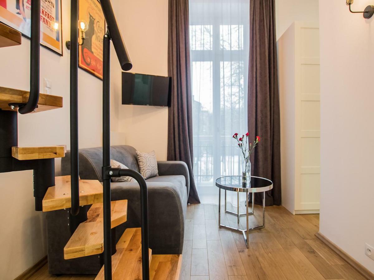 Apartments Zwierzyniecka A4You Krasków Εξωτερικό φωτογραφία