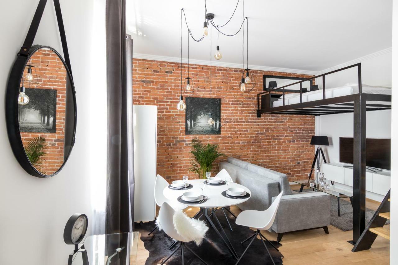 Apartments Zwierzyniecka A4You Krasków Εξωτερικό φωτογραφία