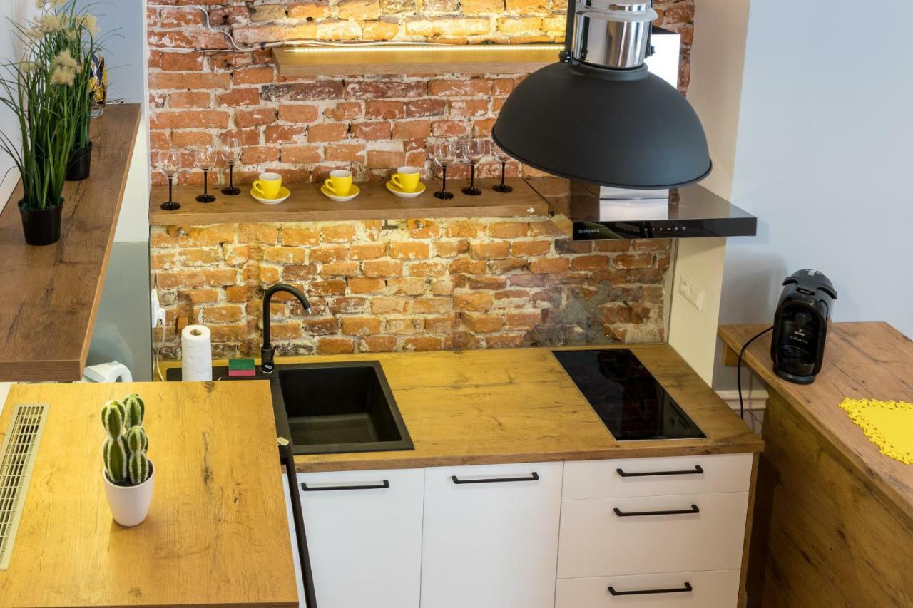 Apartments Zwierzyniecka A4You Krasków Εξωτερικό φωτογραφία