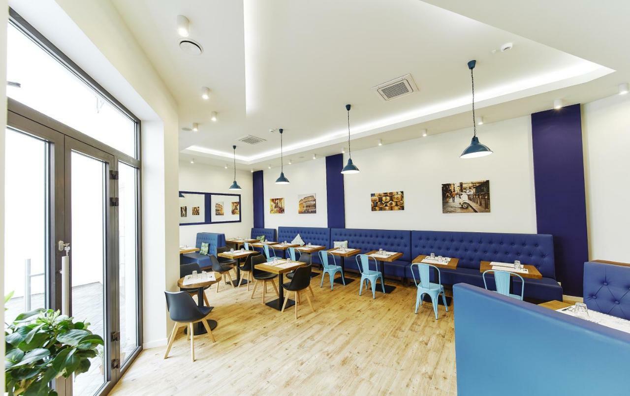Apartments Zwierzyniecka A4You Krasków Εξωτερικό φωτογραφία